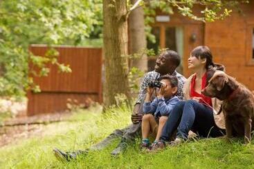 Курорт The Woods At Herons Mead