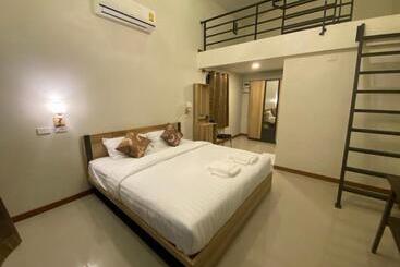 استراحتگاه Piumsuk Villa