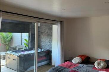 شقة فندقية Résidence K And C