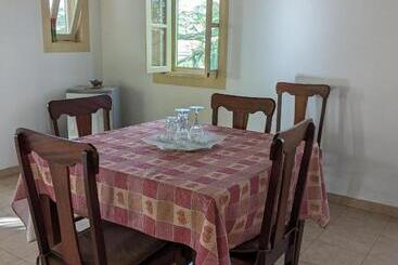 ベッドアンドブレックファースト Torre Sabina