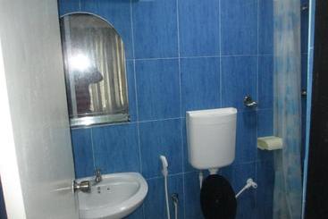 민박 Uppuveli Beach House