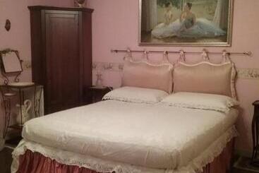 Bed and Breakfast Dimora Nuvole Di Confine