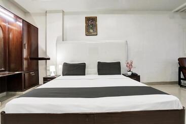 호텔 Townhouse Eluru