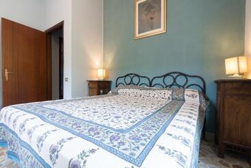 تختخواب و صبحانه Villa Ordile