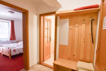 ペンション Penzion Kormoran