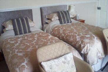 Пансион The Merchants House