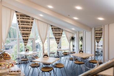 Chevalier Hotel & Spa