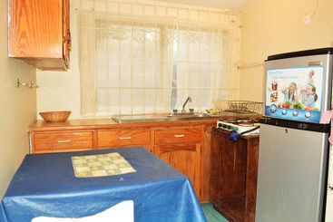 هتل Deadend Cottages