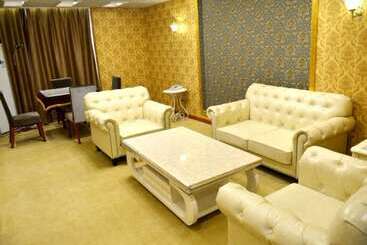 فندق Greentree Inn Xian Longshouyuan Metro Station