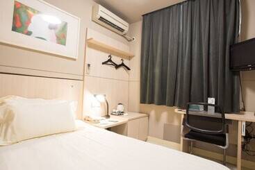 هتل Jinjiang Inn Langfang High Speed Railwy Station Yinhe South Road