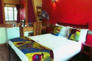 فندق Parklands Shade