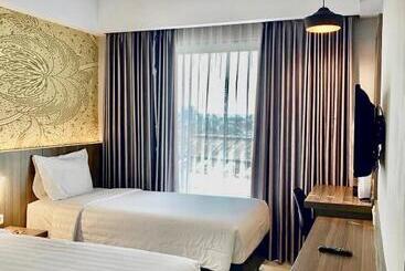 Unisi Hotel Malioboro   Jogja Syariah