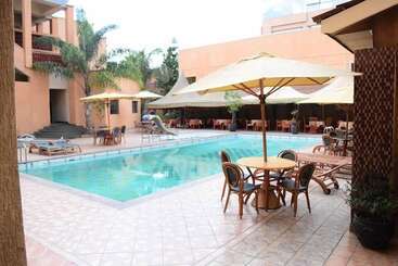 בית מלון כפרי Waterbuck