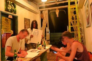 هاستل Gipsy Backpackers