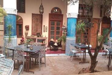 住宿加早餐  Les Bains De Fez Tara