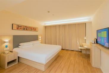 هتل Hanting  Weifang Beihai Road Futian Leiwo