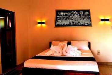 Отель Peacock Vista