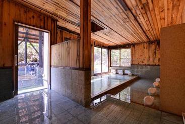 ریوکان Sachinoyu Onsen