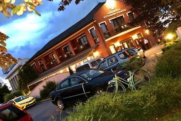 צימר Ambrózia étterem és Panzió