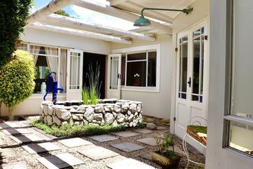 צימר Bergview Guesthouse Swellendam