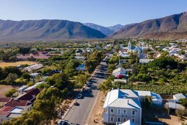 مبيت وإفطار The Sanctuary