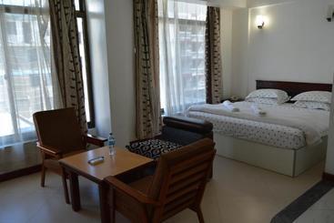 هتل Florida Executive Inn