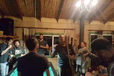 هاستل The Wild Farm Backpackers