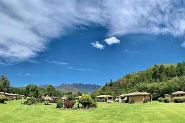 דירות לתיירים Gooderson Leisure Riverbend Chalets Self Catering And Timeshare Gold Crown Resort