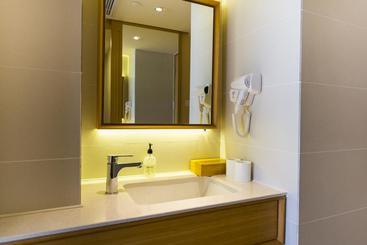 هتل Hanting Express Ningde Wanda Plaza