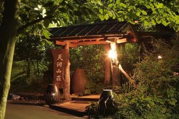 ריוקאן Tobise Onsen Tenga Sanso