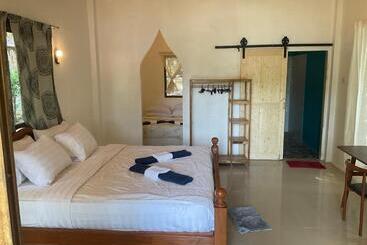 Heaven Beach Resort & Art