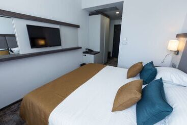 هتل Best Western Plus Premium Inn
