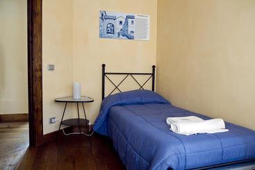 هتل My Room Old Town