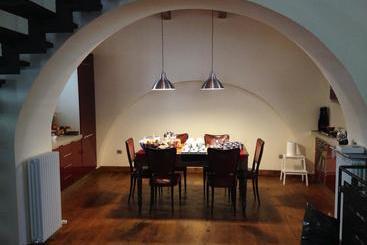 هتل My Room Old Town
