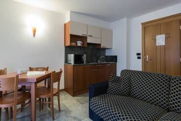 Отель Residence Pizzo Scalino