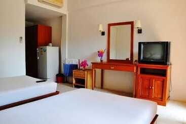 פנסיון Aloha Apartment