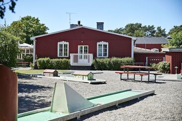 Rønne Vandrerhjem   Hostel