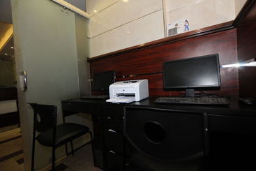 아파트 Al Muhanna Plaza Salmiya Old Souk