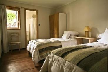 تختخواب و صبحانه Raices Bed&Breakfast