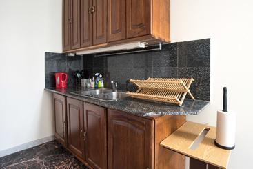 City Apartment Hotel