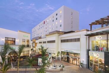 酒店 Fiesta Inn Puerto Vallarta Isla