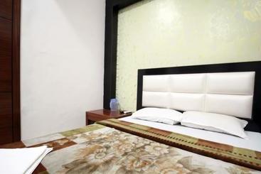 هتل Kirandeep, Agra