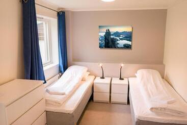 Lofoten Sommerhotell Og Vandrerhjem