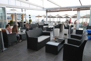 Meliton Inn Hotel & Suites By The Beach