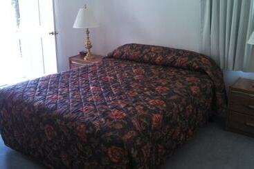 모텔 Mother Lode Lodge