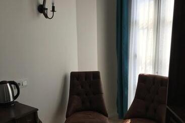 Ayvalik Rebetiko Otel