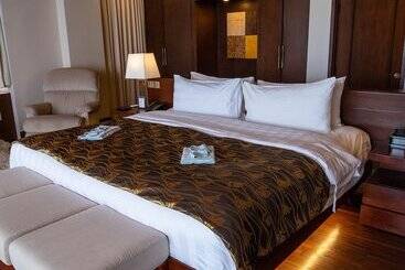 Villa Angelina Luxury Suites