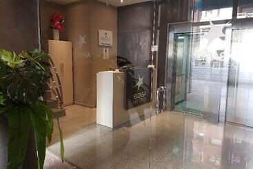 Apartamentos Real Lleida