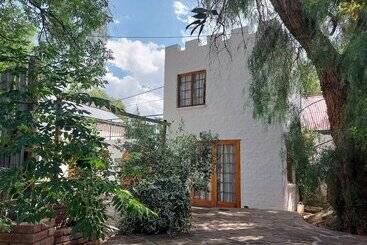 צימר Bethesda Tower Accommodation