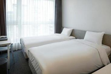 Grand City Hotel Changwon